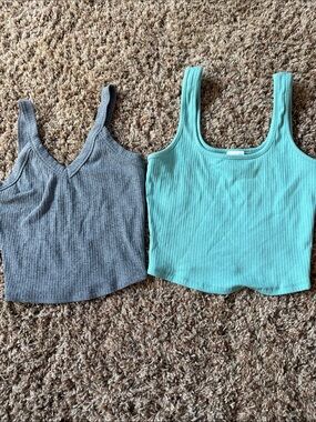 destined Ribbed Tank Crop in Seafoam & grey